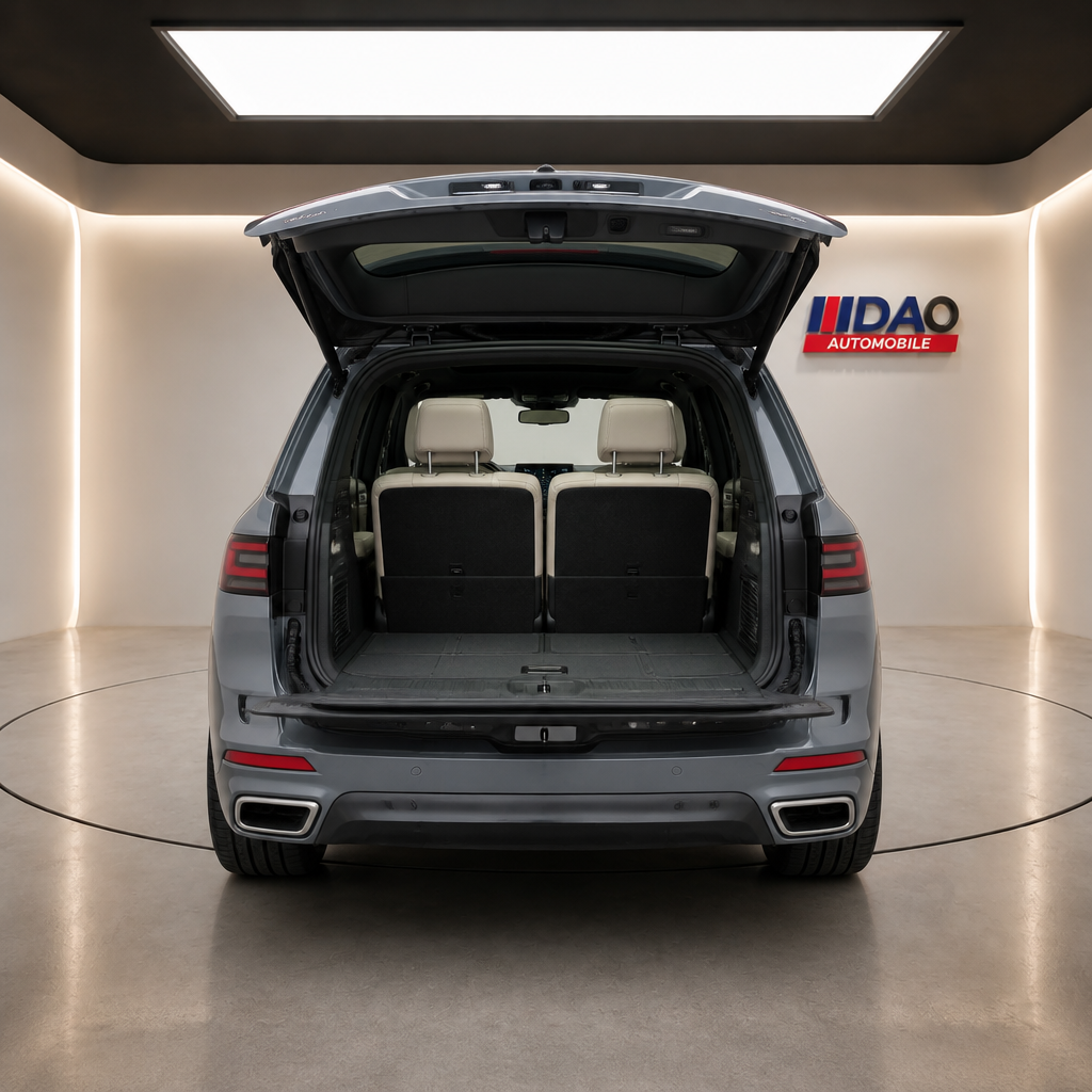 BMW X7 xDrive 40i Design Pure Excellence 6-Seater 2023 — фото 4